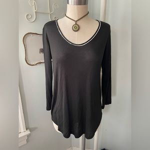2/$30 SALE VINCE Contrast Neck Fringe Pull Over T Tee Shirt